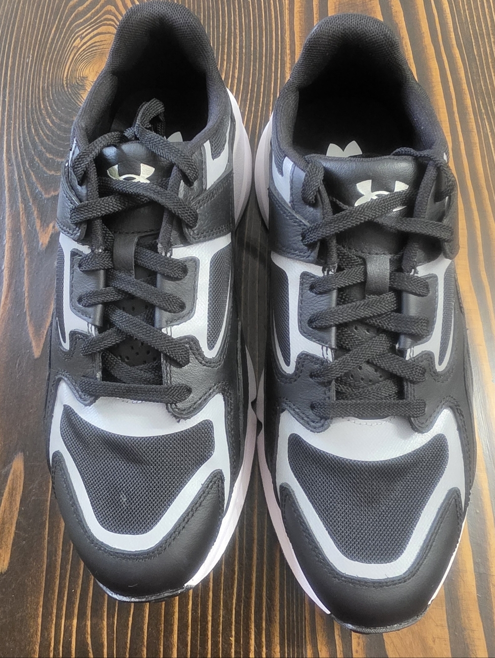 Under Armour Forge 96 Unisex
